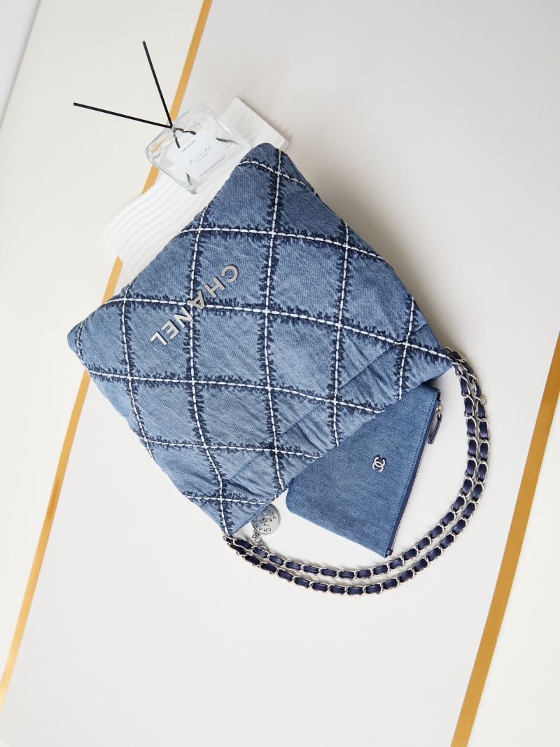 Ch**el hobo 22 bags